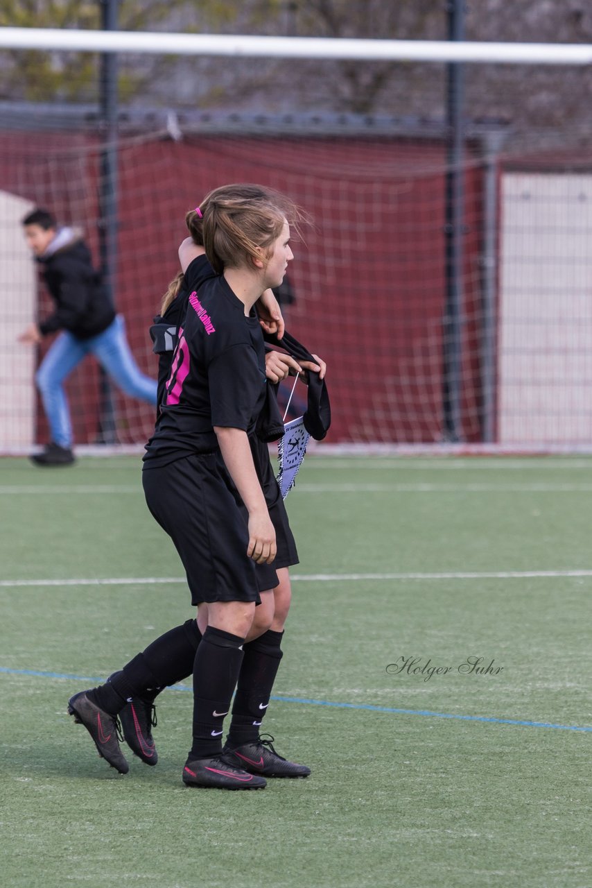 Bild 126 - B-Juniorinnen St.Pauli - C-Juniorinnen SV Steinhorst : Ergebnis: 1:2